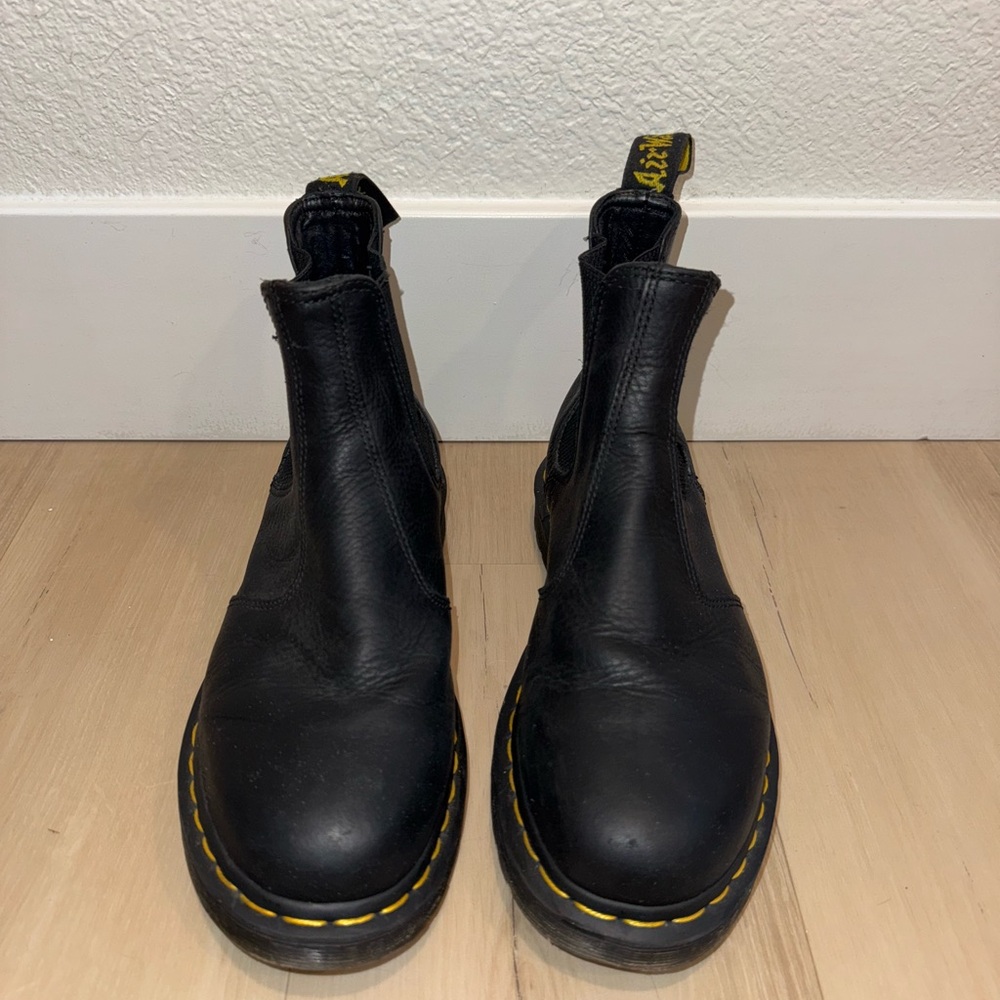 Dr. Martens 2976 Ambassador Leather Chelsea Boots